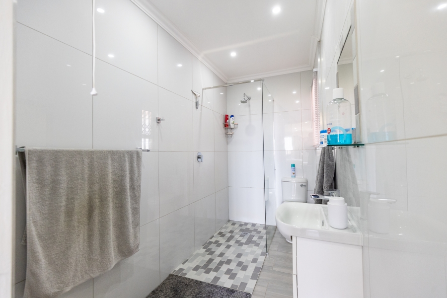 2 Bedroom Property for Sale in South End Eastern Cape
